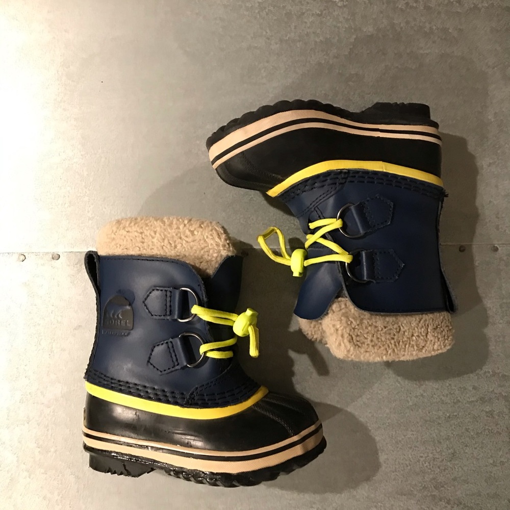 Toddler Sorel Boots Size 8